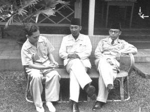 Tiga Serangkai : Sjahrir, Soekarno, Hatta 